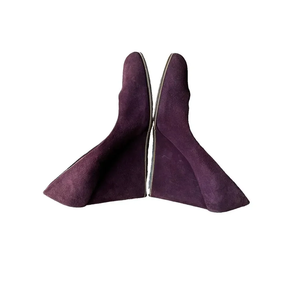 Salvatore Ferragamo Fiamma Z Wedge Pumps 8B Plum Purple Suede Gold Chain Italy